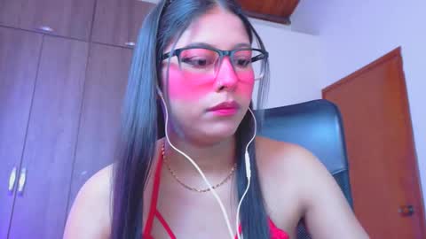 XALLYSONX online show from June 6, 12:11 pm