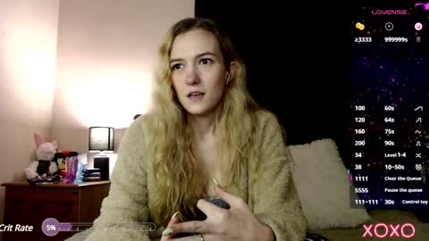 EllieeRose online show from January 17, 11:29 pm