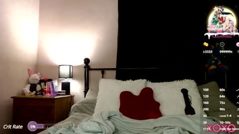 EllieeRose online show from January 7, 12:45 am