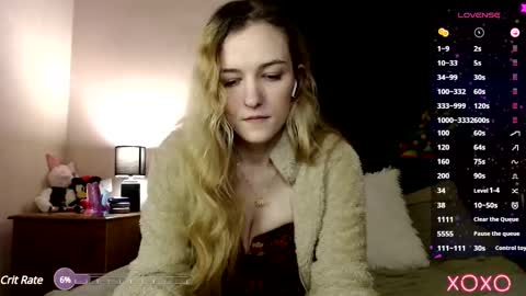 EllieeRose online show from February 15, 11:38 pm