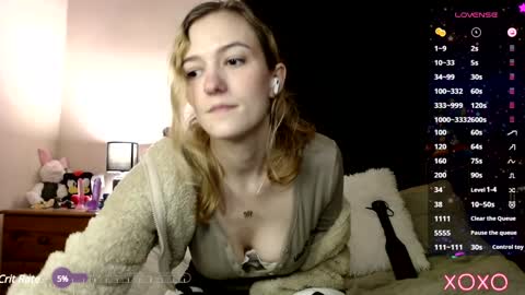 EllieeRose online show from January 13, 7:21 pm