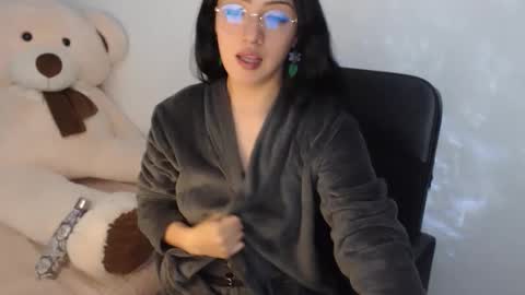 Snapshot of xia_abbey chatting on September 24, 12:20 am Xia online show from September 24, 12:20 am