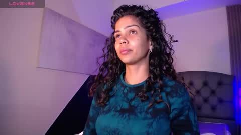 Mia Vega online show from March 3, 9:34 pm