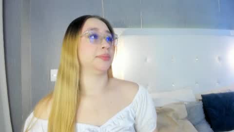   ximena  online show from July 2, 12:22 pm