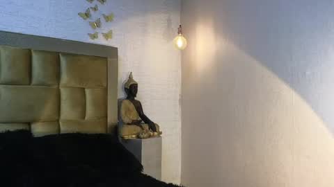 ximena online show from April 14, 9:15 pm