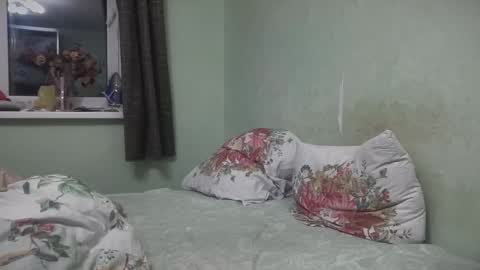 Luna online show from October 22, 4:56 pm