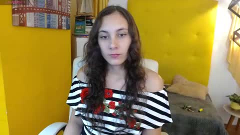 lunna online show from November 21, 7:27 pm