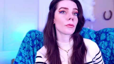 Bella Bondai online show from March 28, 10:30 pm