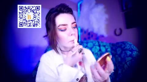 Bella Bondai online show from July 7, 3:53 am