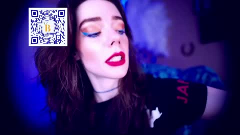 Bella Bondai online show from May 30, 3:59 am