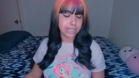 Rae  online show from December 3, 9:20 am