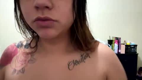 xoxoalizehibaby online show from November 18, 3:18 am