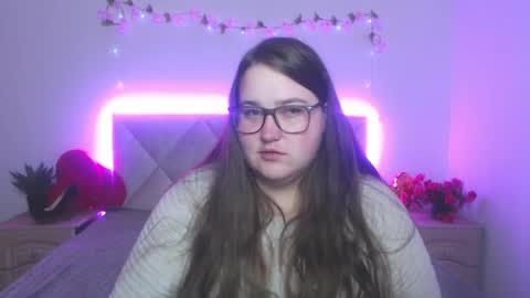 xx daniella xx online show from April 30, 7:13 am
