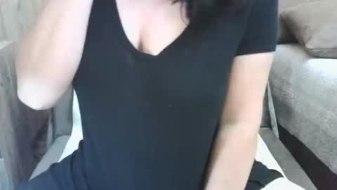 HotMomAlex online show from June 8, 7:47 pm