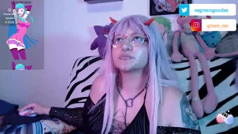 xxgreengoodxx online show from September 26, 10:07 pm