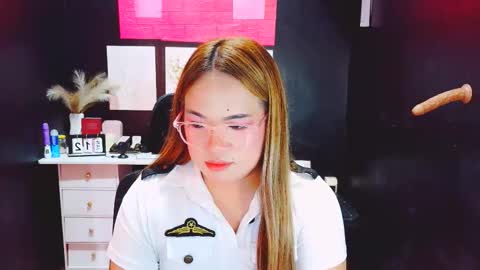 xxirene online show from January 12, 5:12 am