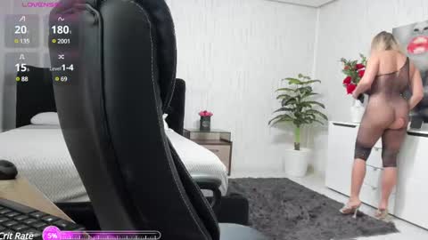 Snapshot of xxsecretdesirexx chatting on February 20, 10:15 pm xxsecretdesirexx Catalina online show from February 20, 10:15 pm
