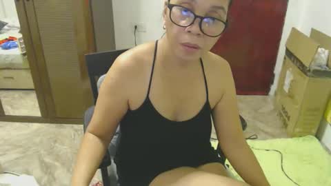 xxsexypinayxx online show from June 3, 9:09 pm