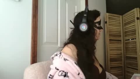 xxsmittenxkittenxx online show from May 7, 4:00 pm
