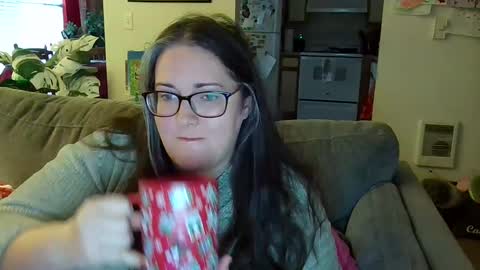 Snapshot of xxstrawberryjanexx chatting on December 28, 9:40 pm Strawberry Jane online show from December 28, 9:40 pm