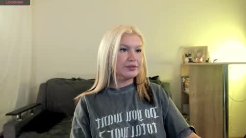 Vi online show from October 23, 10:27 pm