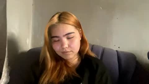 xxxcutekittyx online show from June 27, 10:38 am
