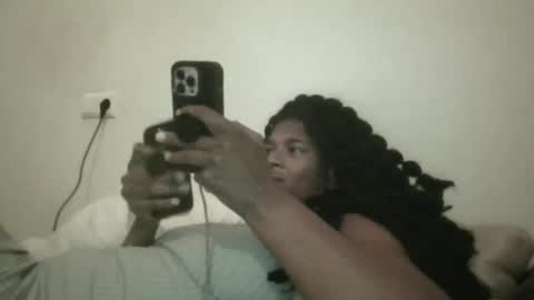 Danielle online show from April 4, 10:30 pm