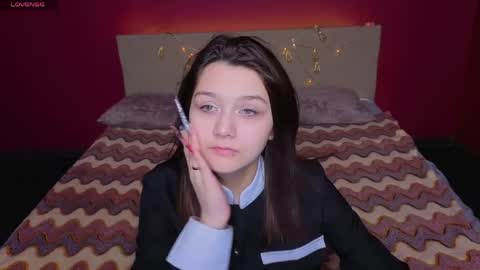 foxy online show from April 5, 11:09 am