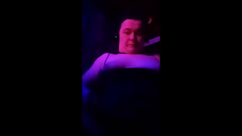 xxxtiffinyxxx online show from January 10, 3:33 am