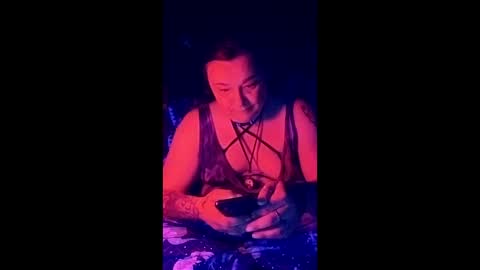 xxxtiffinyxxx online show from May 16, 5:10 am