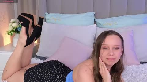 ya_siro online show from May 27, 4:04 pm