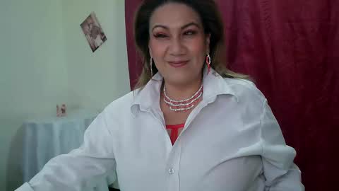 yayita online show from January 19, 1:55 pm