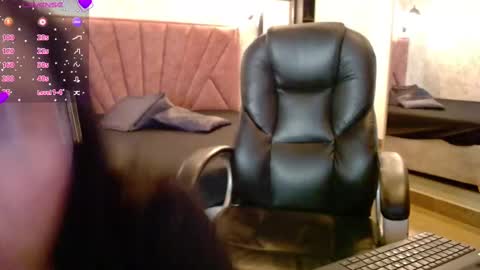yayita online show from September 29, 4:17 am