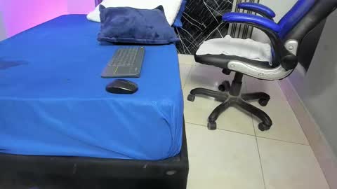 yelena03 online show from March 19, 10:03 pm