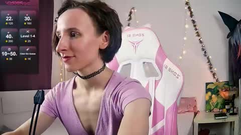 Liya online show from October 25, 3:41 pm