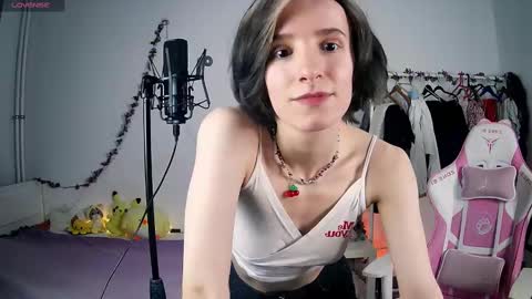 Liya online show from March 7, 4:22 pm