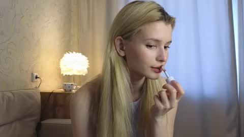 Yenna online show from March 18, 5:23 am