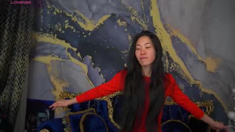 yennstar online show from February 12, 3:25 pm