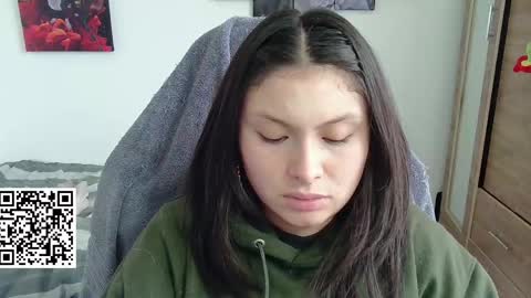 yessica_gomez01 online show from April 17, 9:50 pm