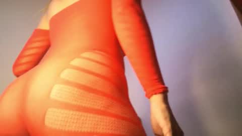   online show from October 20, 10:02 pm