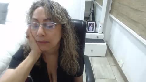 jessy online show from February 7, 2:26 am