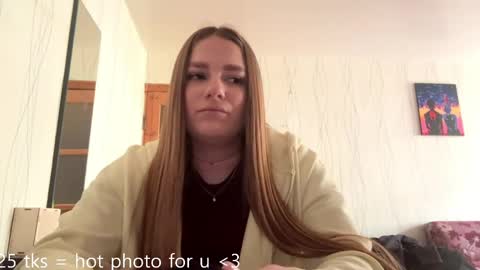 Eva online show from April 14, 1:22 pm