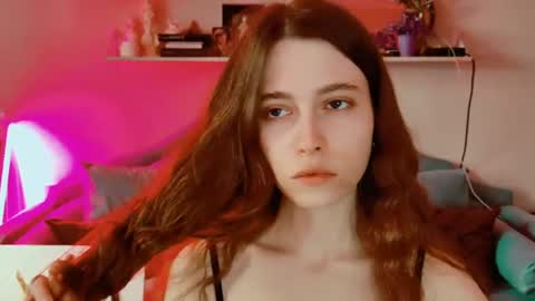 yoka_paradoxxx online show from August 3, 1:06 pm