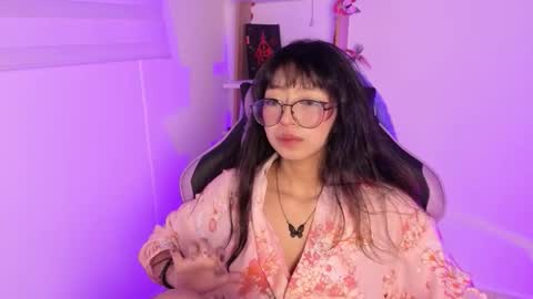 Yommi Winx online show from December 4, 3:53 am