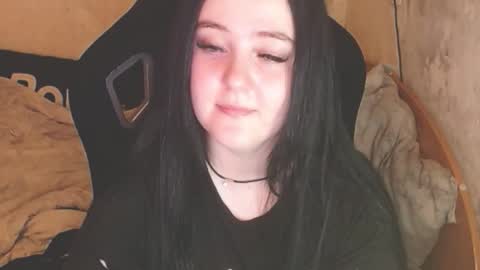 your_8a8y online show from February 4, 1:36 pm