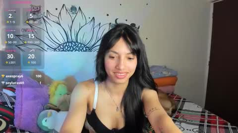 mia3 online show from November 4, 4:12 pm