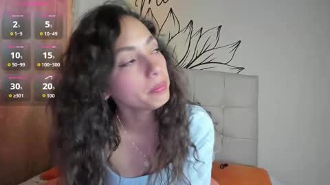 Snapshot of your_beck chatting on December 12, 9:58 pm mia3 online show from December 12, 9:58 pm