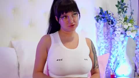 your_bustygirl online show from July 20, 6:52 pm