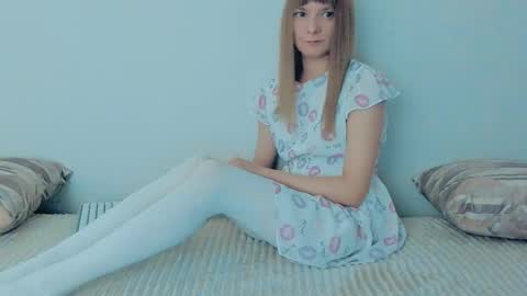 Lily online show from September 11, 11:32 am