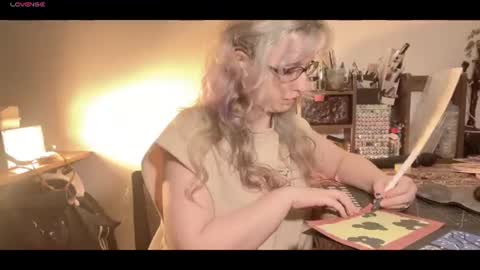 your_coraline_ online show from July 17, 12:53 pm